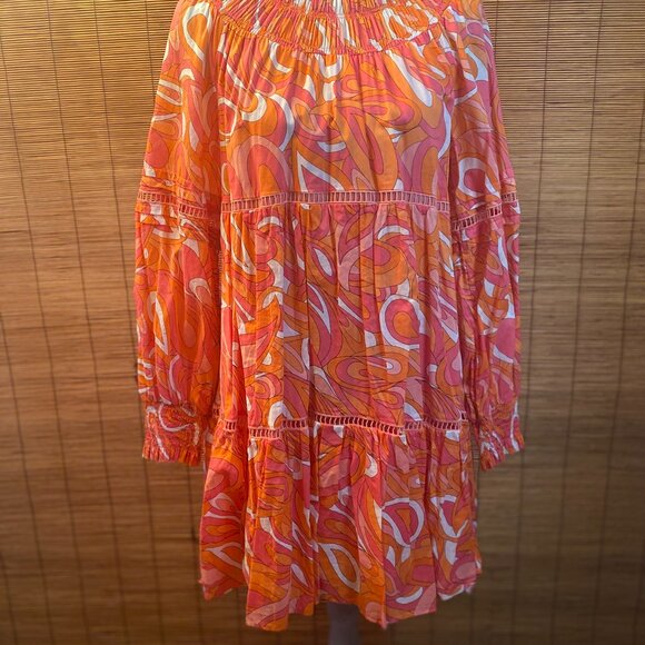 Women's Michael Kors Dress Size XS but measures as a M/L - Picture 8 of 8